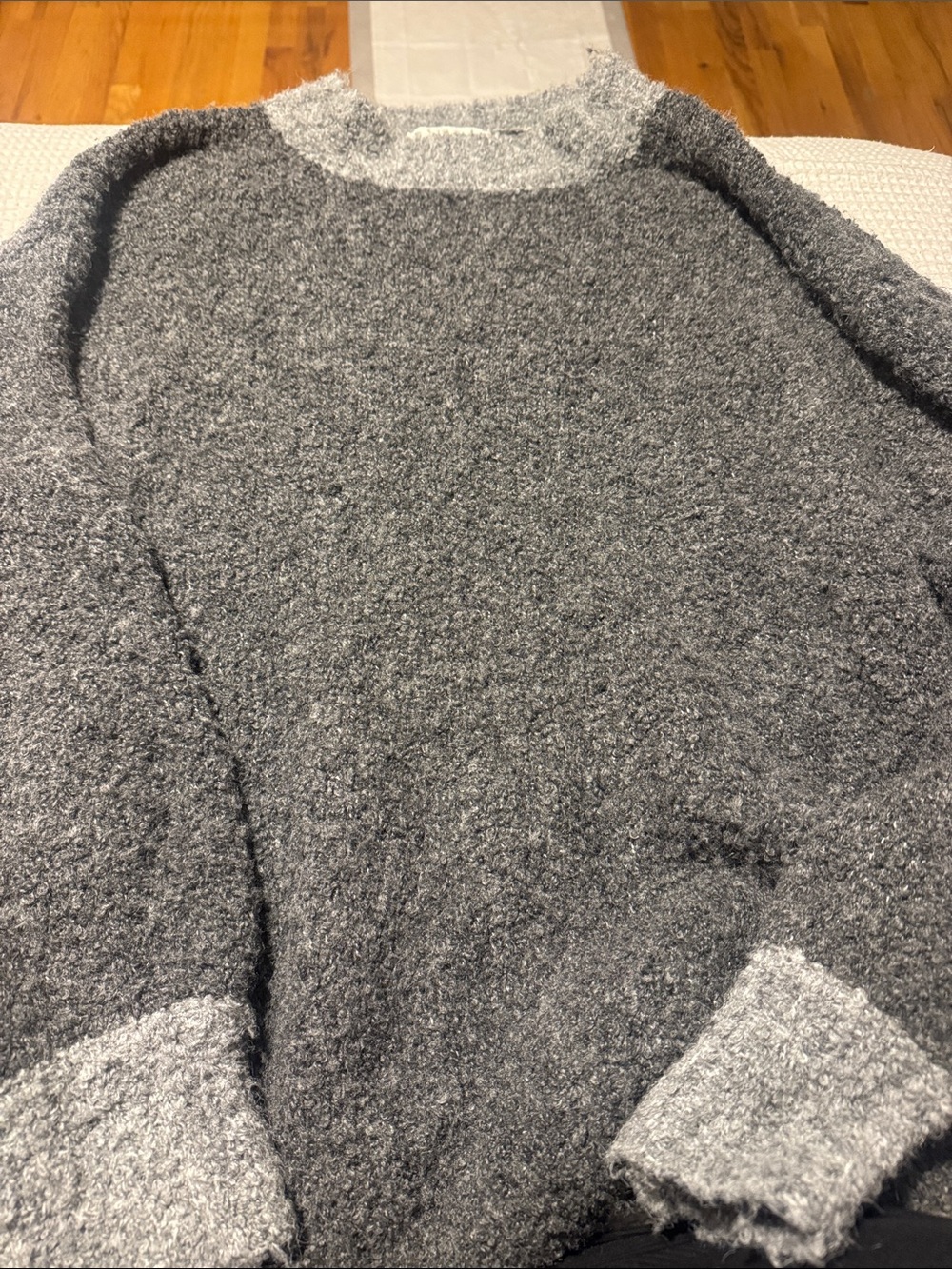 Women's Gray Bouclé Crewneck Sweater - Soft Plush Knit